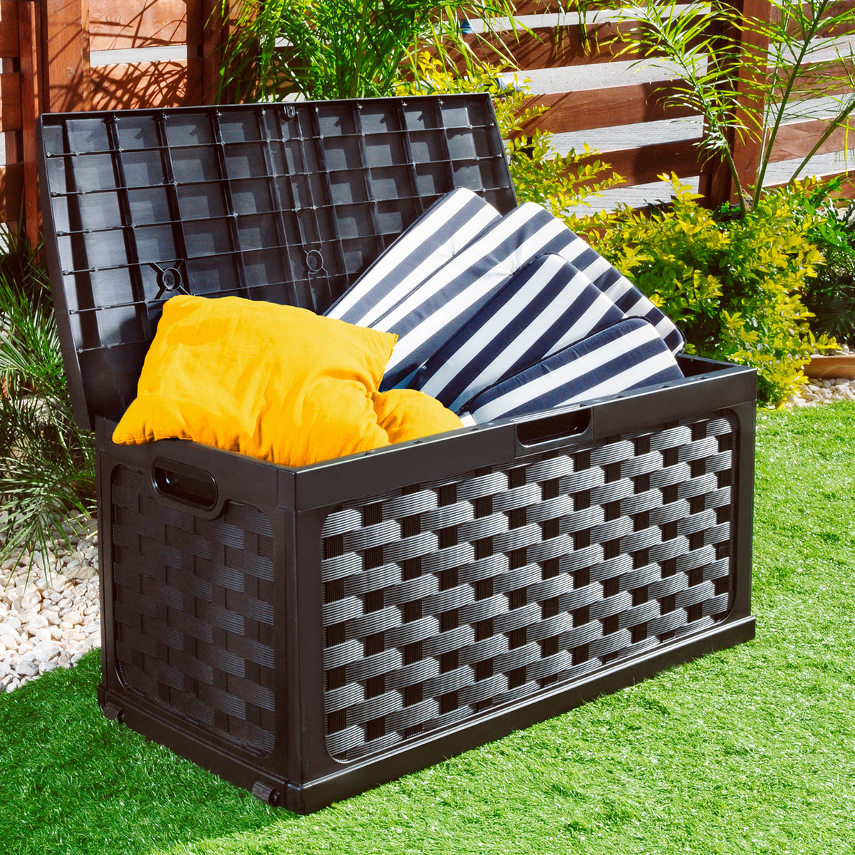 Suncast 200 Gal. Plastic Deck Box