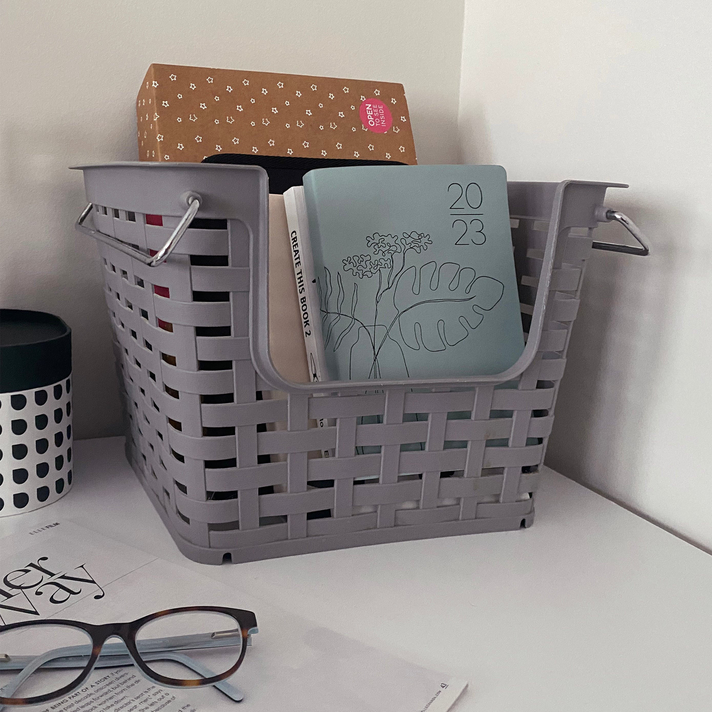 Stacking wicker baskets top